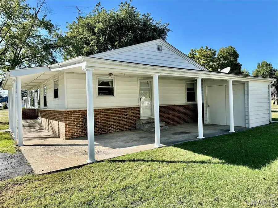 606 E Plum Street, Percy, IL 62272 - #2