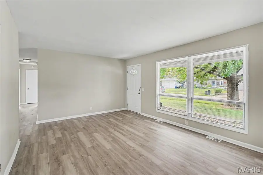 735 Starlet Drive, Florissant, MO 63031 - #2