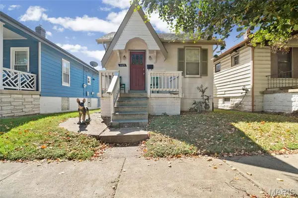 4072 Burgen Avenue, St Louis, MO 63116