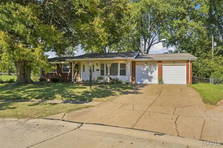2571 Rhapsody Lane, Florissant, MO 63031 - #3