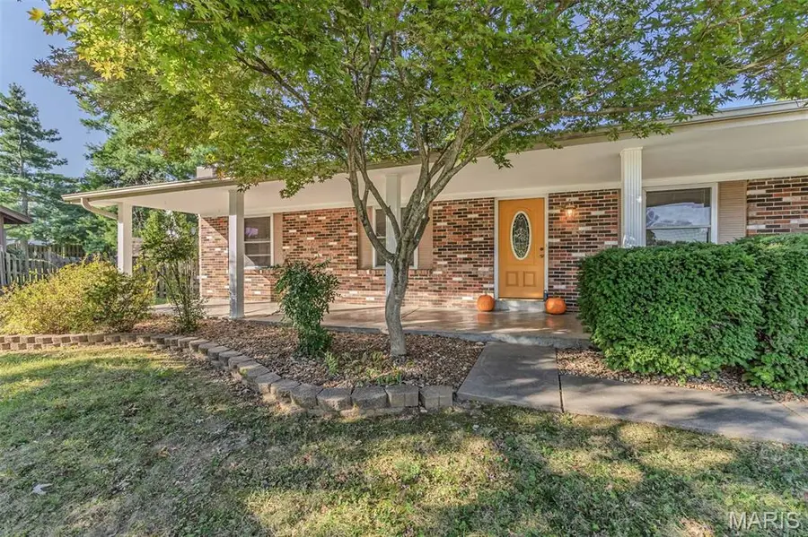357 Beaver Lake Drive, Saint Charles, MO 63303 - #3