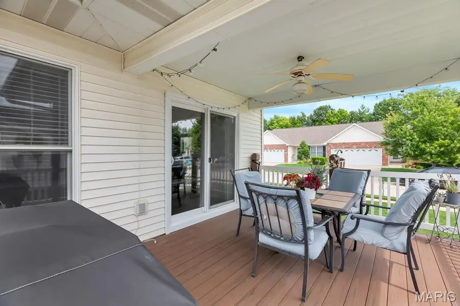 41 Huntgate Drive #12A, Saint Peters, MO 63376 - #3