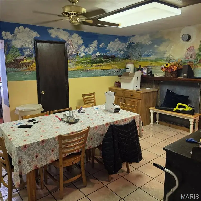 2820 Dalton Avenue, Saint Louis, MO 63139 - #2