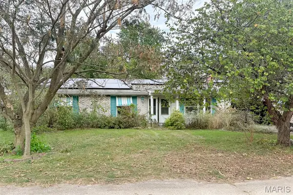 6 Hanson Drive, Granite City, IL 62040