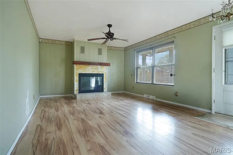 6 Hanson Drive, Granite City, IL 62040 - #2
