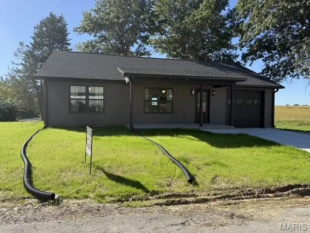 501 S 4th Street, La Belle, MO 63447 - #2