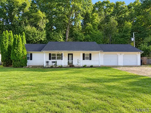 16420 Twilight Drive, St Robert, MO 65584
