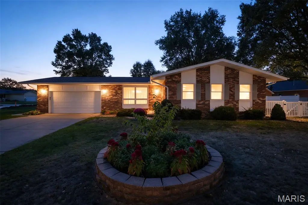 3 Oakwood Drive, Ste Genevieve, MO 63670 - #1