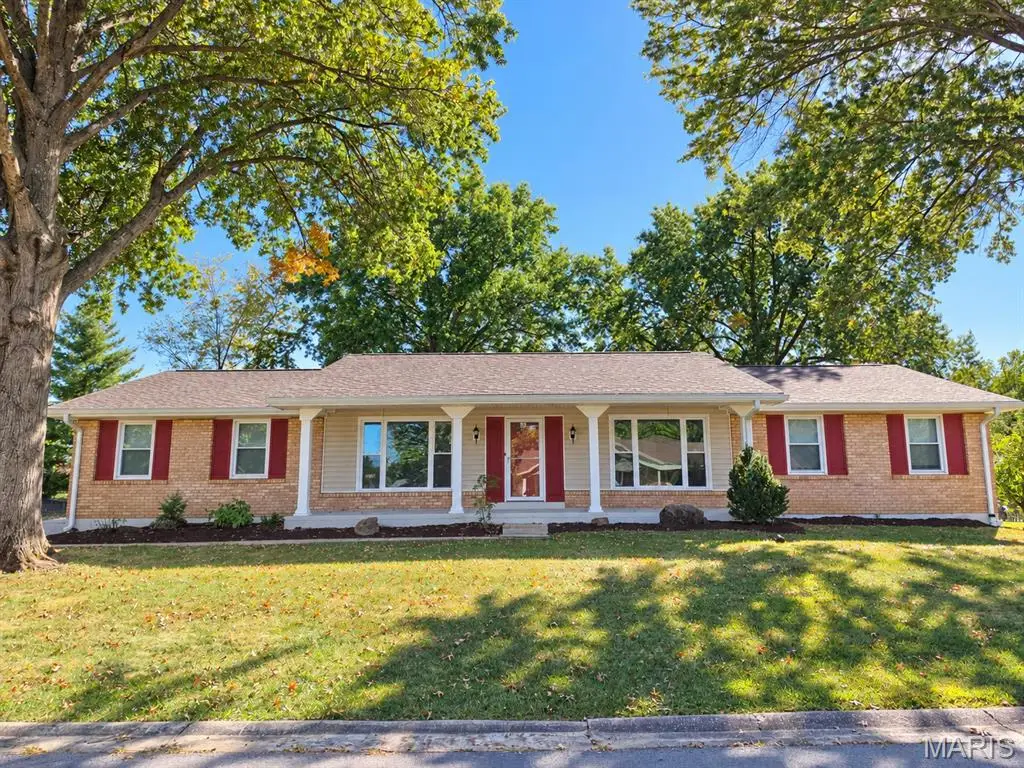 17 Savoy Drive, Lake Saint Louis, MO 63367 - #1