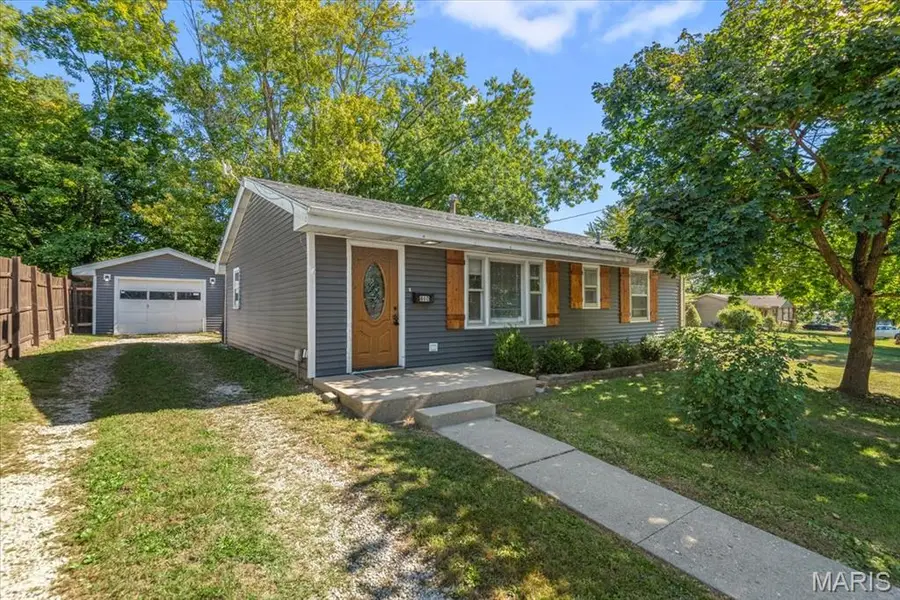 460 Prospect Street, Waverly, IL 62692 - #3