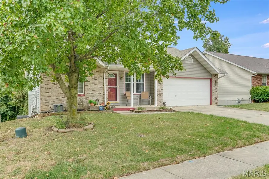 648 High School Street, Collinsville, IL 62234 - #2