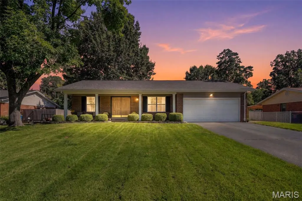 237 Mar El Court, Ellisville, MO 63011 - #1