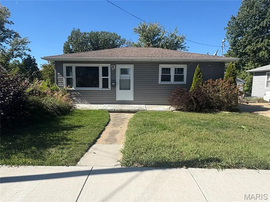 345 Fair Street, Washington, MO 63090 - #2