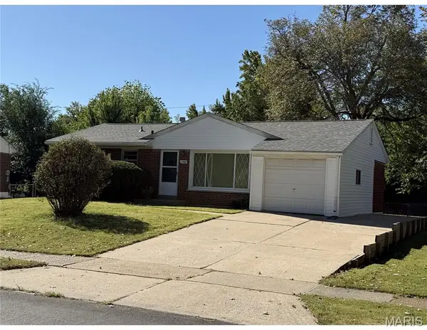 250 W Saint Anthony Lane, Florissant, MO 63031