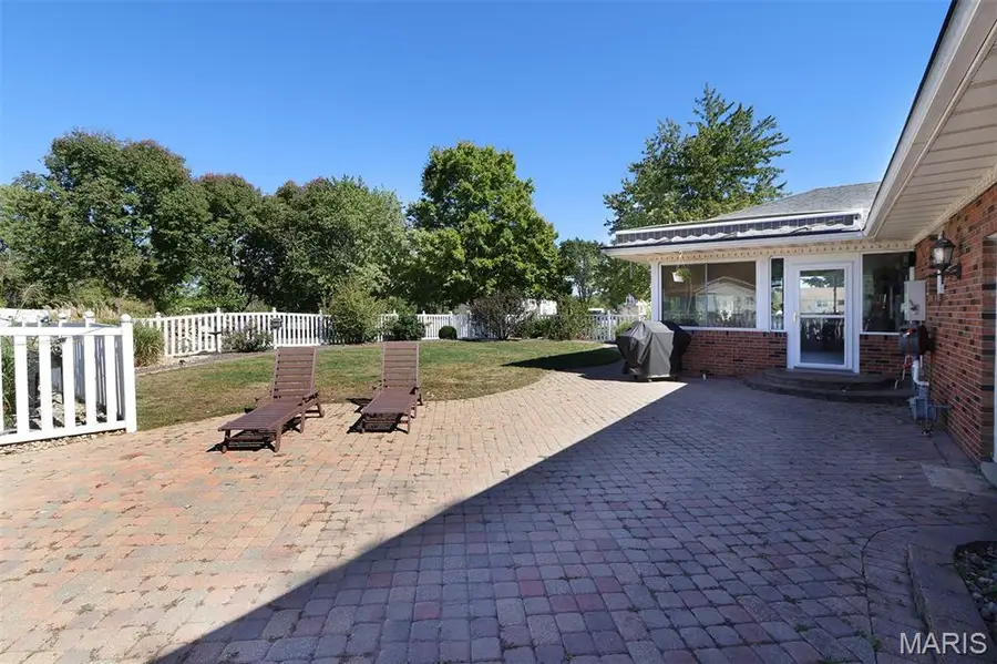 239 N 13th Street, Breese, IL 62230 - #3