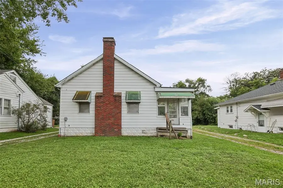 2308 S Belt W, Belleville, IL 62226 - #2