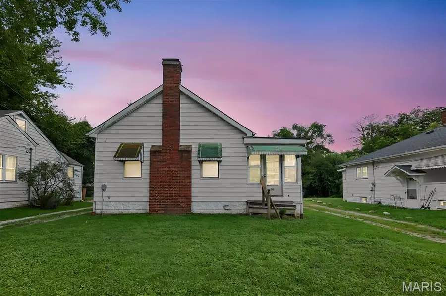 2308 S Belt W, Belleville, IL 62226 - #3