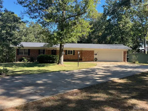 10279 Bust Drive, Potosi, MO 63664