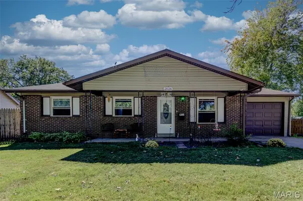 2028 Hungerford Drive, St Louis, MO 63031