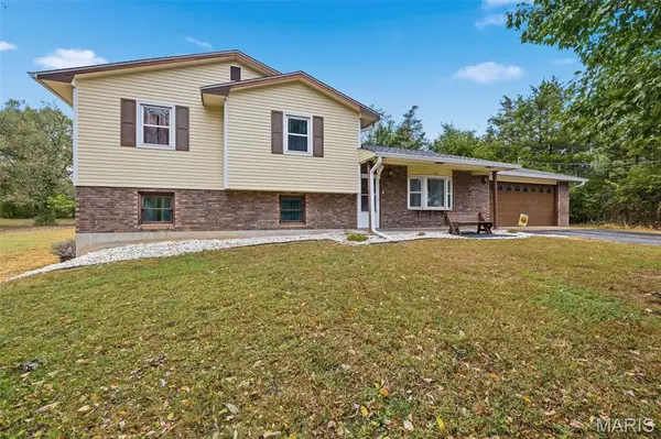 405 Chadrick Drive, Desloge, MO 63601