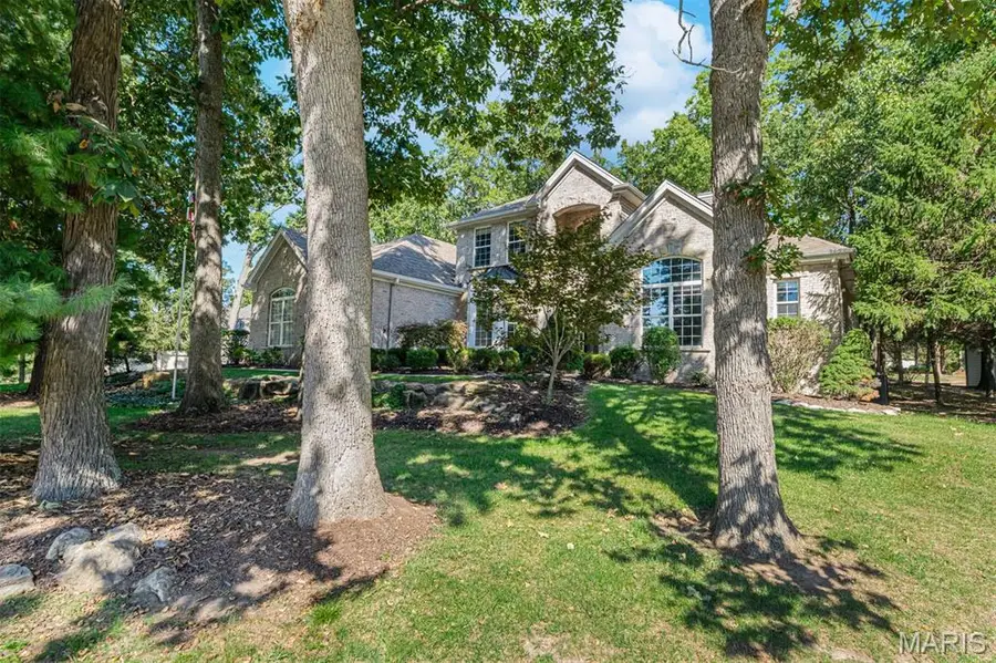 405 Charlemagne Drive, Lake Saint Louis, MO 63367 - #2