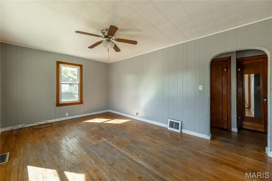 222 Church Street, Perryville, MO 63775 - #2