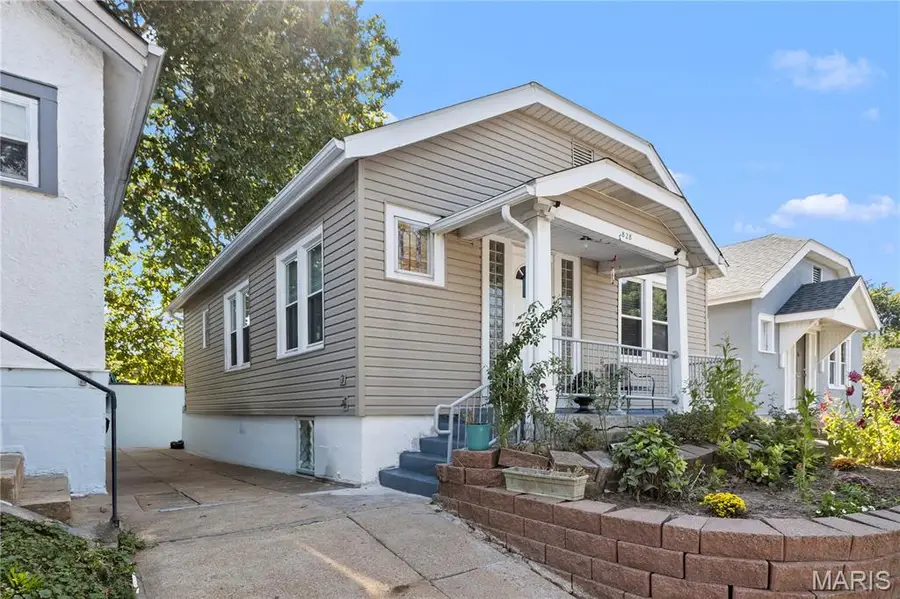 3828 Neosho Street, Saint Louis, MO 63116 - #2