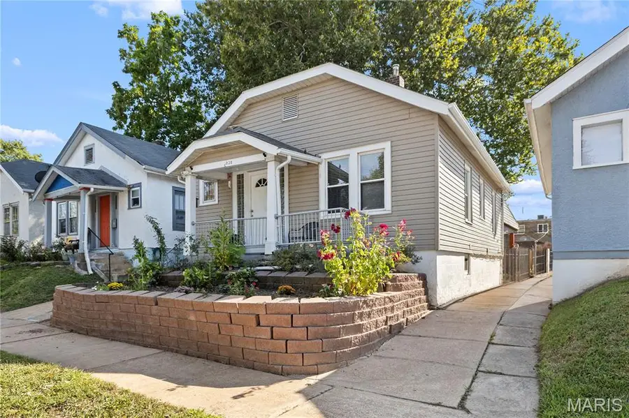 3828 Neosho Street, Saint Louis, MO 63116 - #3