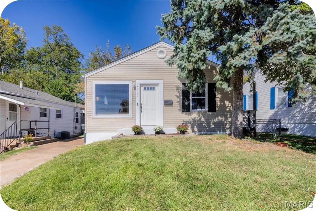 5509 Wyoming Street, Saint Louis, MO 63139 - #1