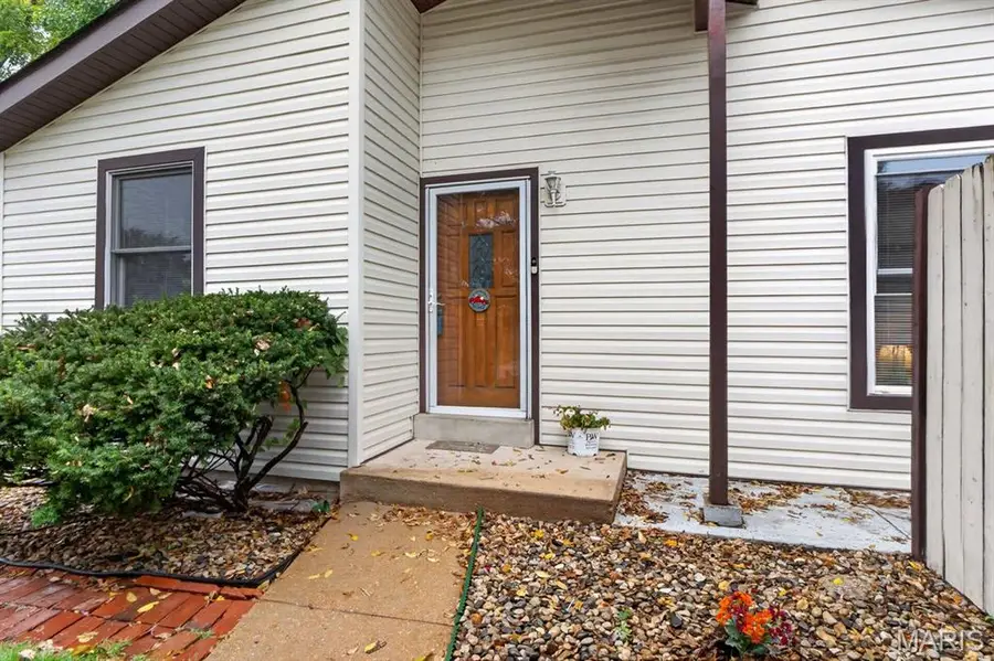 2470 Jenkee Drive, Florissant, MO 63031 - #2