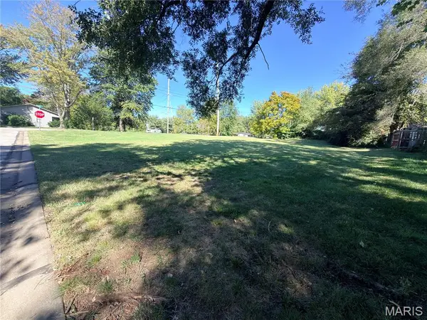 241 Manning Avenue, St Louis, MO 63135