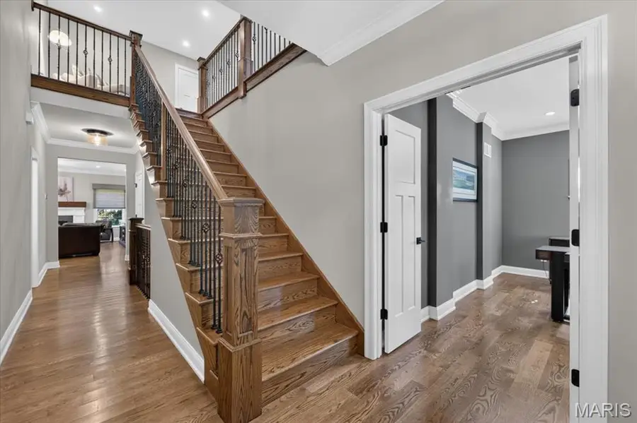 944 N Harrison Avenue, Kirkwood, MO 63122 - #3
