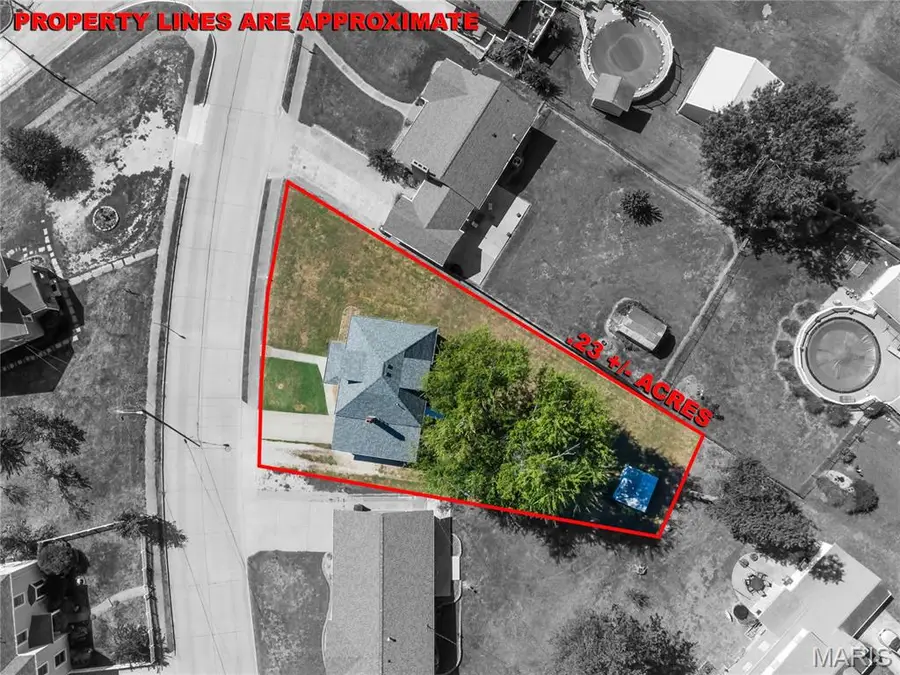 516 E Ste Maries, Perryville, MO 63775 - #3
