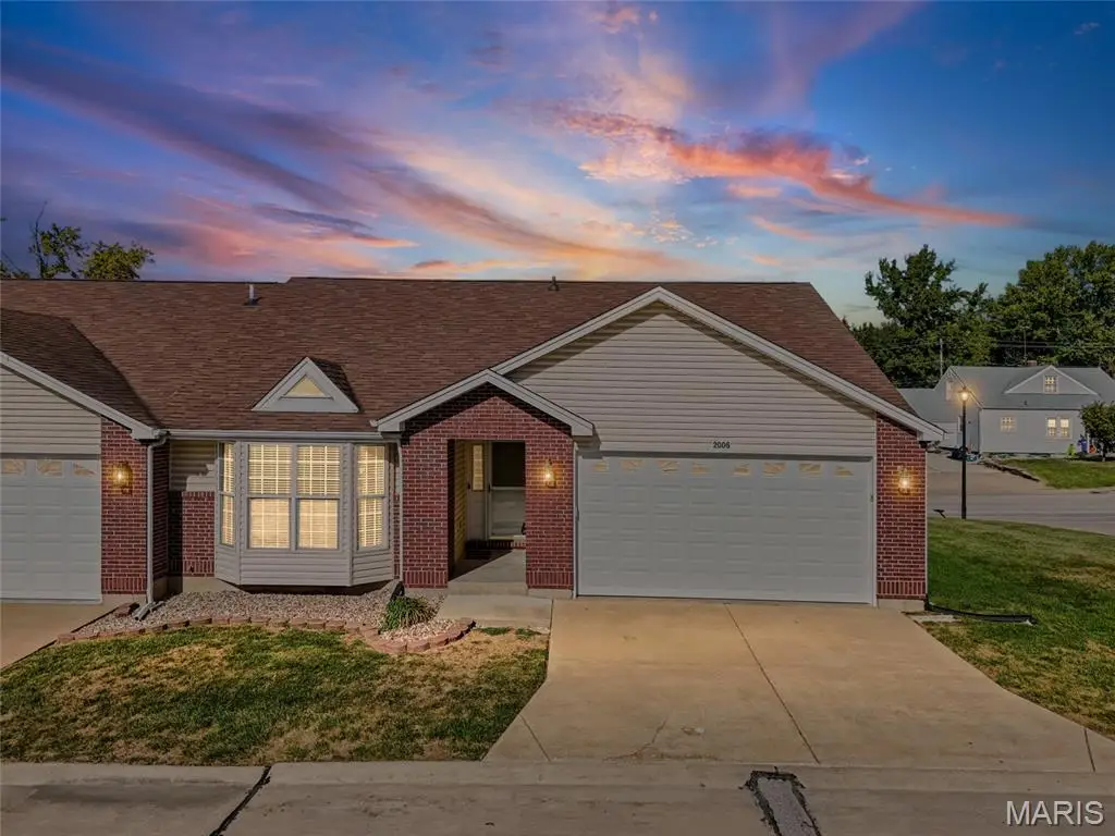 2006 Chapel Hill Crossing, Saint Peters, MO 63376 - #1