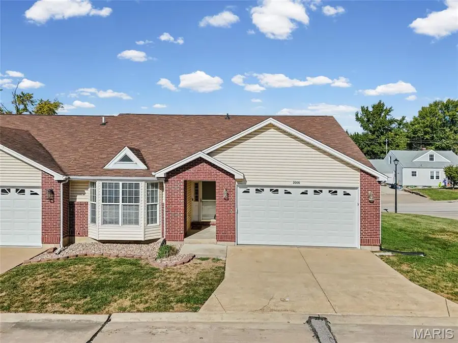 2006 Chapel Hill Crossing, Saint Peters, MO 63376 - #2