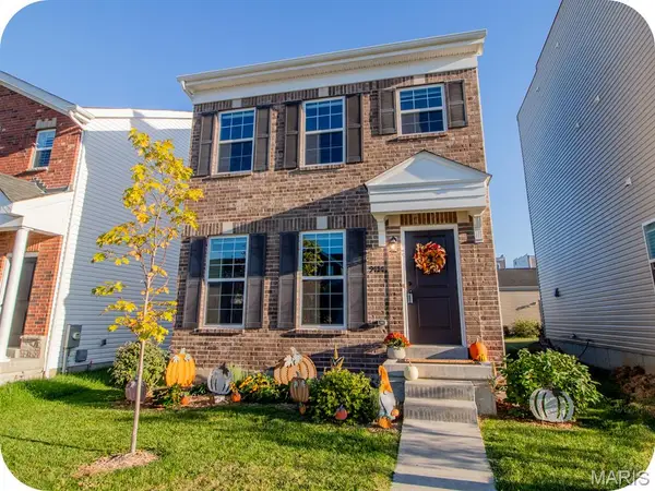 9414 Woolworth Drive, Crestwood, MO 63126