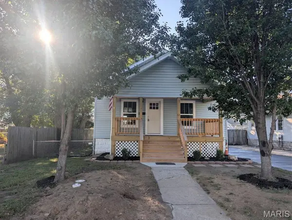 516 Leslie Avenue, Wood River, IL 62095
