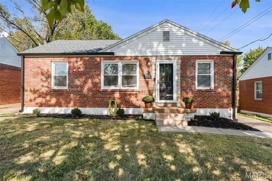 4309 Koeln Avenue, Saint Louis, MO 63116 - #3