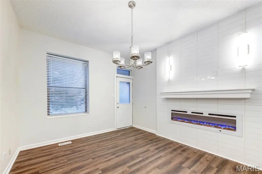 4337 Swan Avenue, Saint Louis, MO 63110 - #3