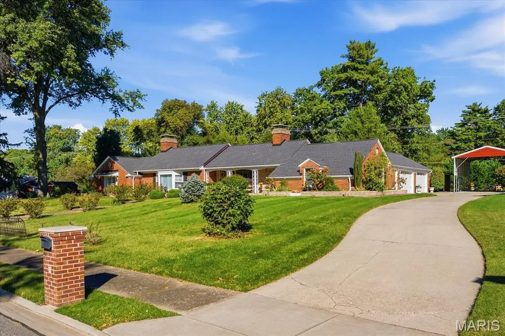 7 Gardenia Drive, Belleville, IL 62221 - #1