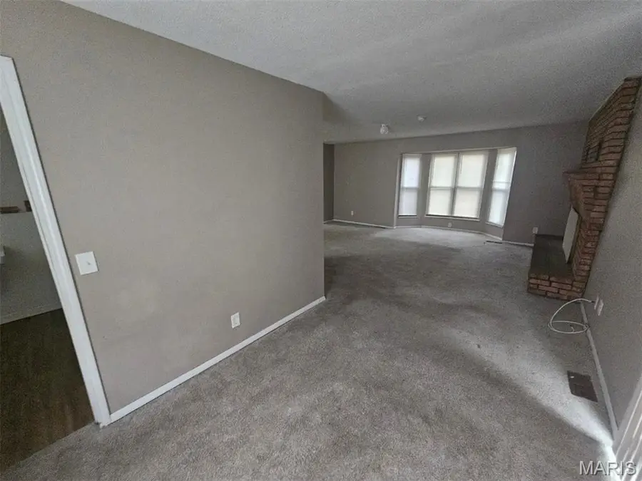 2541 Courtyard Place, Florissant, MO 63031 - #3