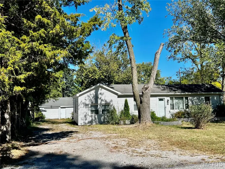 6521 Ll Road, Waterloo, IL 62298 - #3