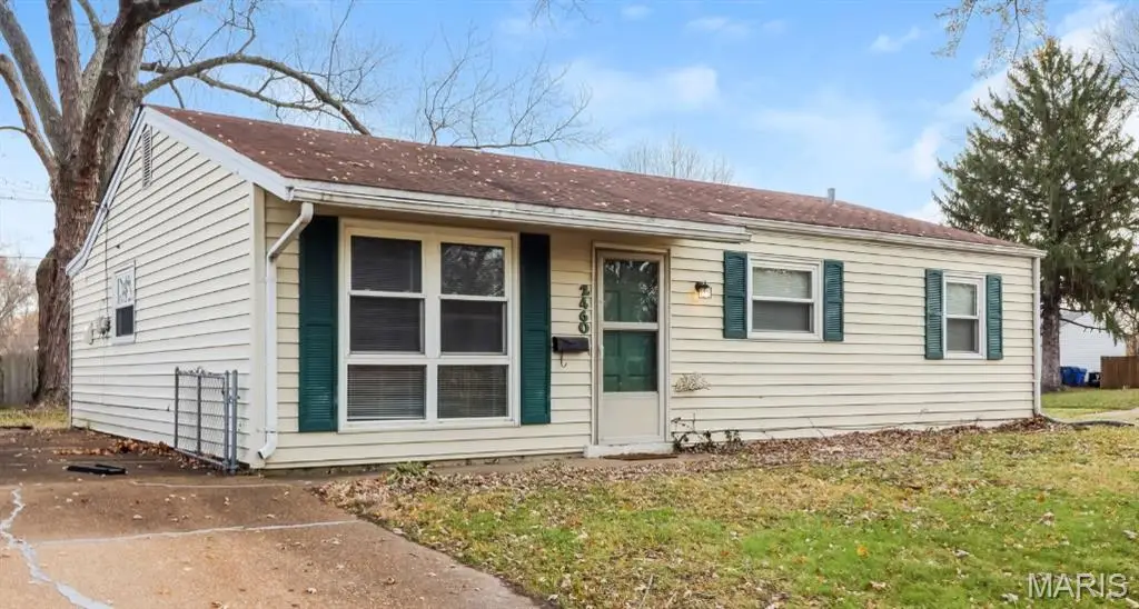 2460 Grants Parkway, Florissant, MO 63031 - #1