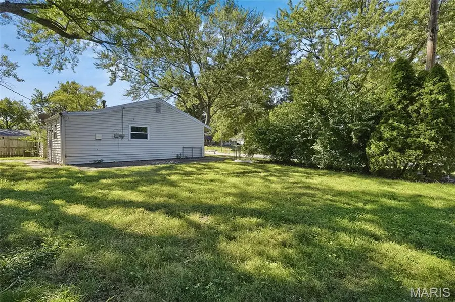 2460 Grants Parkway, Florissant, MO 63031 - #3