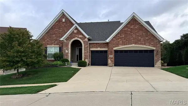3081 Cambridge View Court, St Louis, MO 63129