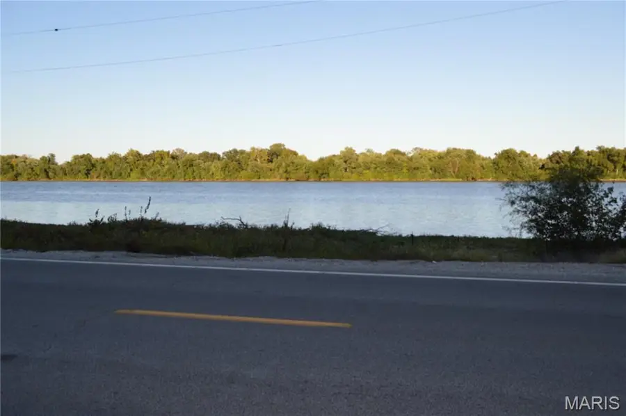 738 Broadway N, Kampsville, IL 62053 - #3
