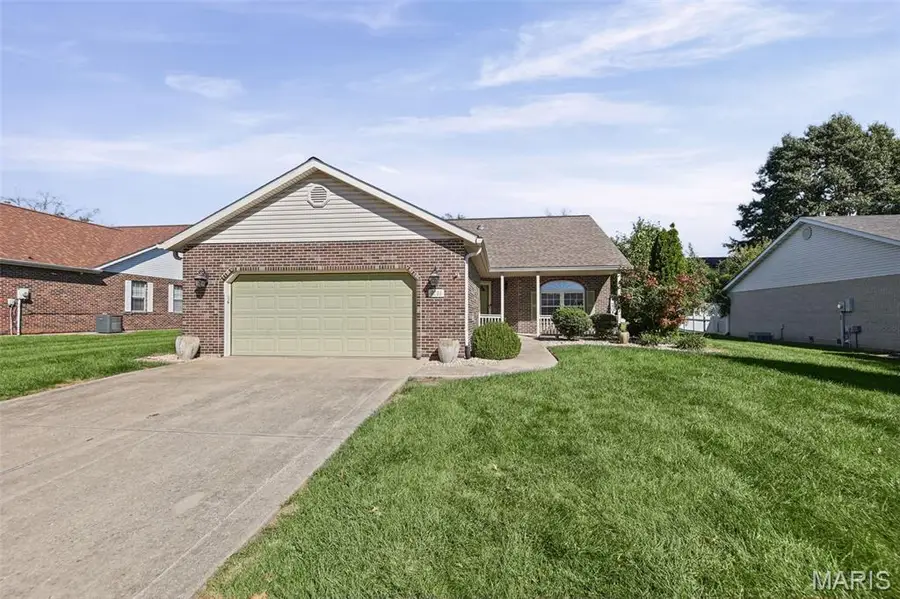 2255 Glenfield Drive, Shiloh, IL 62221 - #2