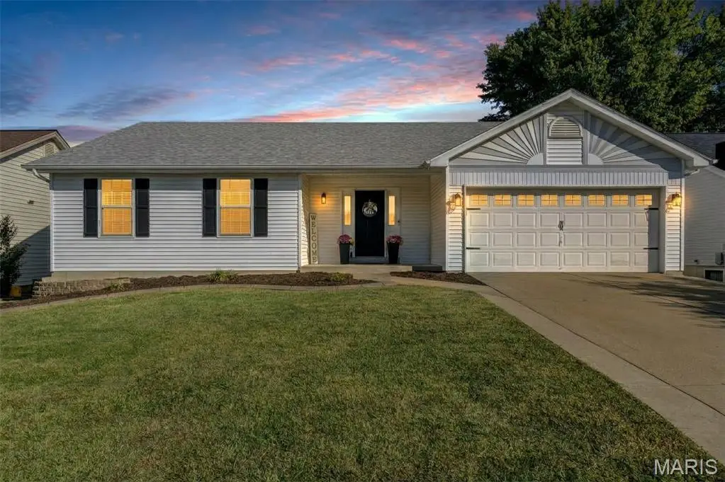 415 Lantana Lane, Saint Peters, MO 63376 - #1