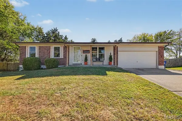 8 Redbud Drive, Warrenton, MO 63383
