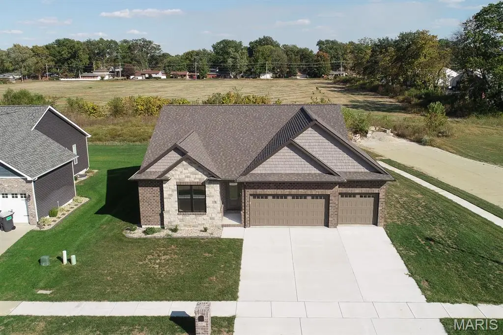 602 Mortar Street, Mascoutah, IL 62258 - #1